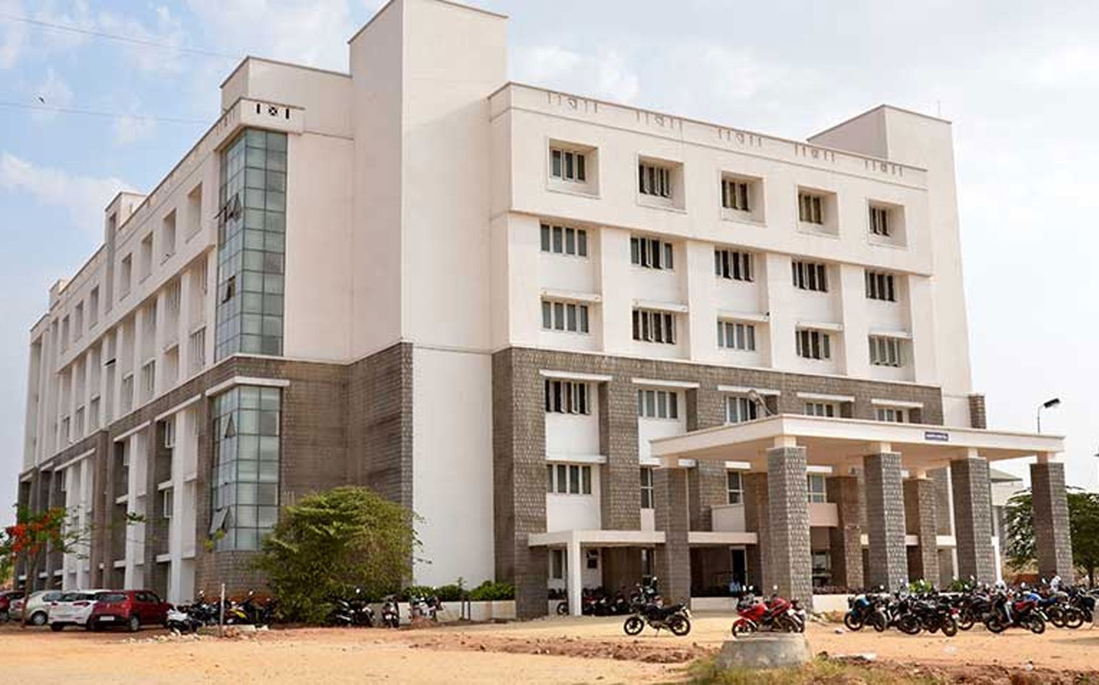 Chirayu Medical College