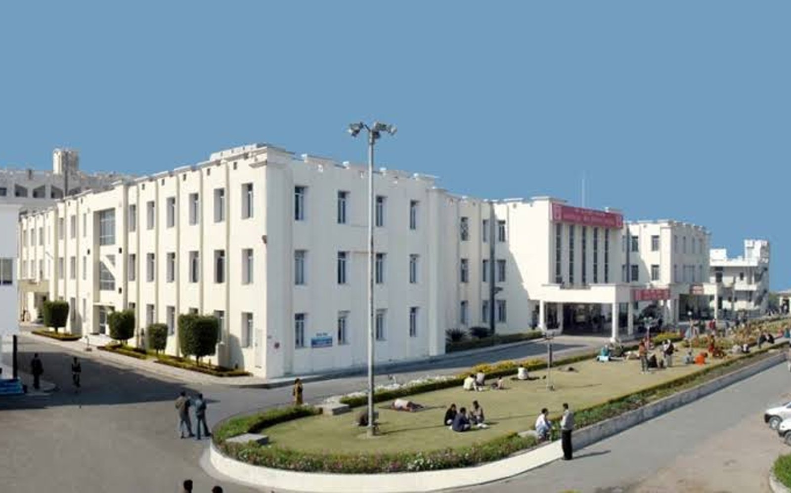 Chirayu Medical College